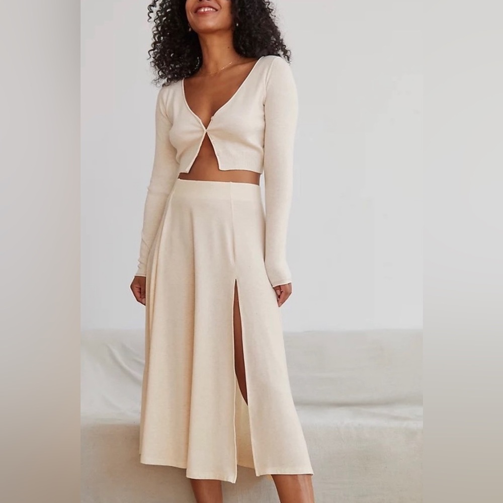 Aritzia High Waist Wilfred Beach Skirt in Birch
